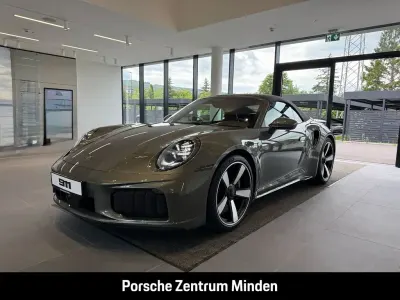 Neu Porsche 992 711 PS (522 kW) 2026 Gruen Cabrio