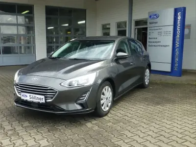 Gebraucht Ford Focus Trend 101 PS (74 kW) 2019 Grau Limousine