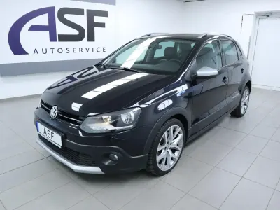 Gebraucht VW Polo Cross 110 PS (80 kW) 2016 Deep black Kleinwagen