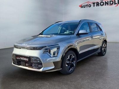 Grau Gebraucht 2024 Kia e-Niro Inspiration SUV | 29.840 € (Guter Preis)