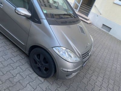 Grau Gebraucht 2006 Mercedes A200 Avantgarde Van / Kleinbus | 1.800 €