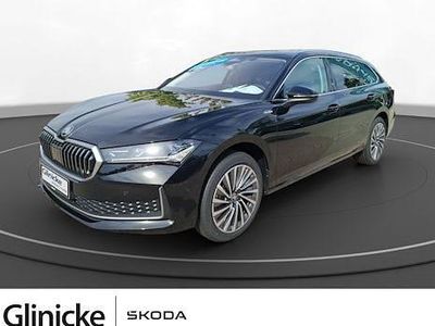 Schwarz Neu 2025 Skoda Superb LAURIN & KLEMENT Kombi | 51.990 € (Fairer Preis)