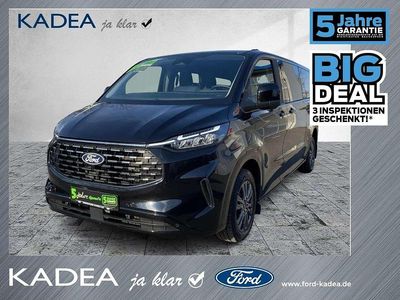 Gebraucht Ford Tourneo Titanium 136 PS (100 kW) 2025 Obsidianschwarz metallic Van / Kleinbus