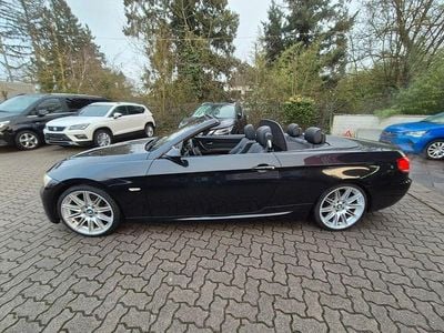 Gebraucht BMW 325 Cabriolet M Sport 218 PS (160 kW) 2007 Schwarz Cabrio