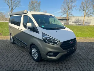 Second-hand Ford Transit Custom Nugget 185 CP (136 kW) 2022 Alb Monovolum