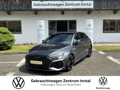 Gebraucht Audi RS3 Sport 400 PS (294 kW) 2023 Grau Limousine