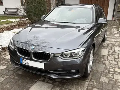 Gebraucht BMW 330 Sport Line 258 PS (189 kW) 2019 Kombi