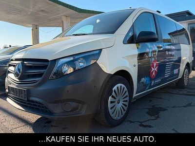 Blau Gebraucht 2022 Mercedes Vito Van | 31.990 €