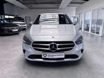Gebraucht Mercedes B220 190 PS (139 kW) 2020 Silber (iridiumsilber) Van / Kleinbus