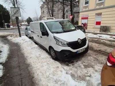 Gebraucht Renault Trafic 116 PS (85 kW) 2016 Van / Kleinbus
