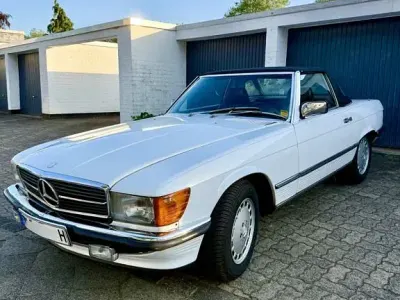 Gebraucht Mercedes SL300 179 PS (131 kW) 1985 Weiß Cabrio