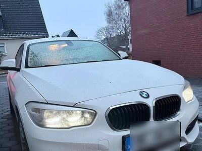 Gebraucht BMW 116 109 PS (80 kW) 2016 Weiß Kleinwagen
