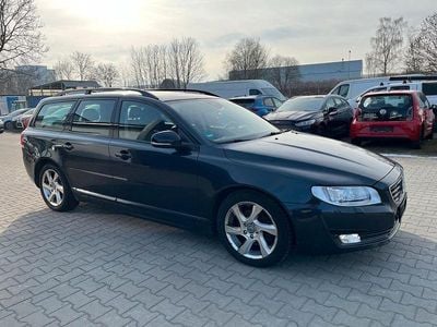 Gebraucht Volvo V70 Linje Svart 181 PS (133 kW) 2015 Grau Kombi