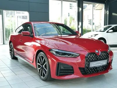 Gebraucht BMW 430 Gran Coupé M Sport 245 PS (180 kW) 2023 Rot Coupé