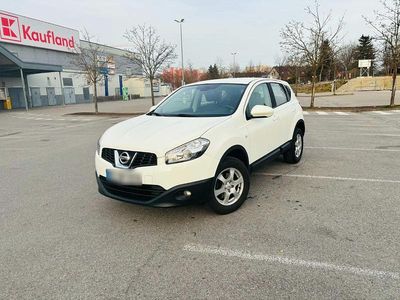Gebraucht Nissan Qashqai Acenta 117 PS (86 kW) 2012 Schwarz SUV