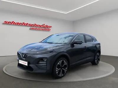 Neu VinFast VF 6 Plus 150 kW (204 PS) 2026 Grau SUV