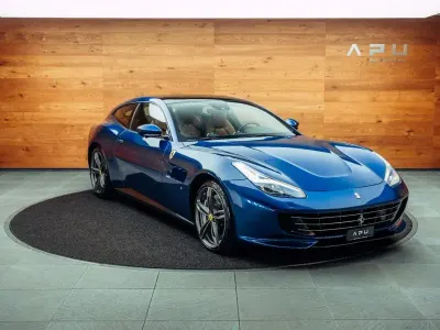 Gebraucht Ferrari GTC4Lusso 689 PS (506 kW) 2019 Blau Kombi