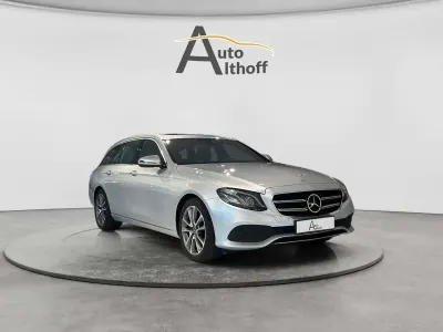 Gebraucht Mercedes E220 194 PS (142 kW) 2019 Iridiumsilber Kombi