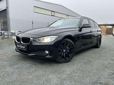 Black sapphire metallic Gebraucht 2014 BMW 318 Kombi | 9.900 € (Fairer Preis)