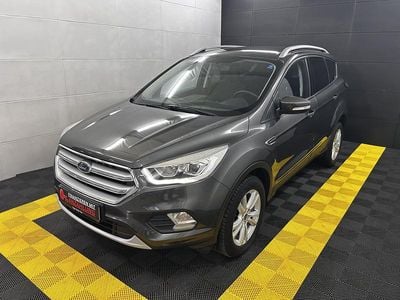 Gebraucht Ford Kuga Cool & Connect 120 PS (88 kW) 2019 Grau SUV