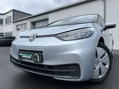 Używany VW ID.3 Pure 110 kW (150 KM) 2022 Szary Hatchback
