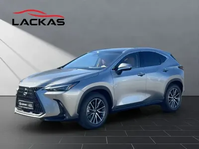 Neu Lexus NX450h+ Executive Line 309 PS (227 kW) 2026 Silber SUV