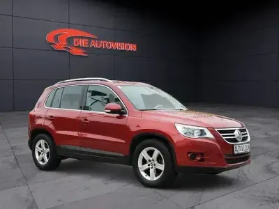 Gebraucht VW Tiguan 140 PS (102 kW) 2008 Rot SUV