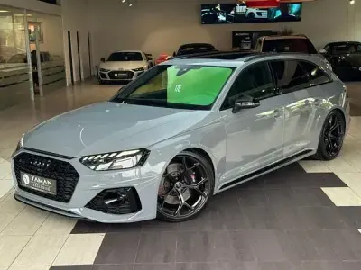 Gebraucht Audi RS4 Competition 450 PS (330 kW) 2024 Grau Kombi