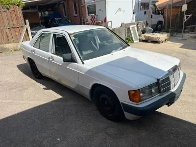 Gebraucht Mercedes 190 AMG 1989 Weiß Limousine
