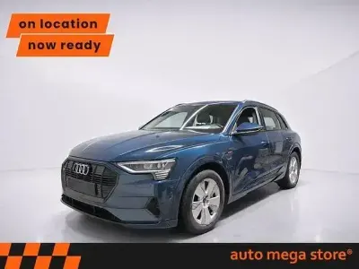 Gebraucht Audi e-tron Advanced Plus 300 kW (408 PS) 2022 Galaxisblau metallic SUV