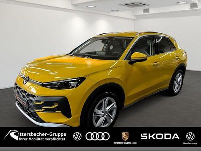 Gebraucht VW T-Roc Life 150 PS (110 kW) 2025 (canary yellow uni) SUV