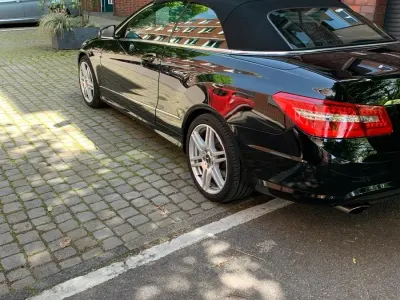 Gebraucht Mercedes E350 AMG 265 PS (194 kW) 2012 Schwarz Cabrio