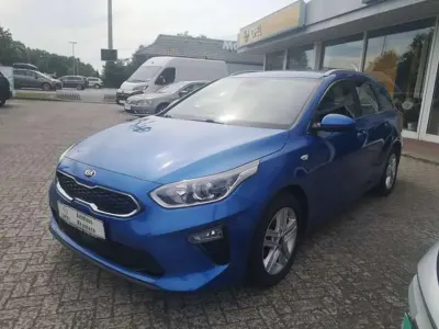 Gebraucht Kia Ceed 136 PS (100 kW) 2019 Blau Kleinwagen