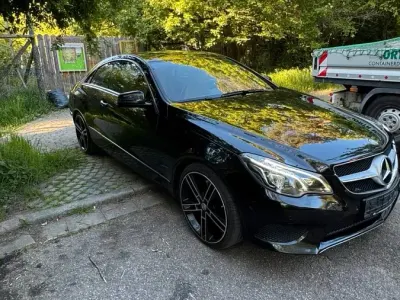Gebraucht Mercedes E400 333 PS (244 kW) 2014 Schwarz Coupé