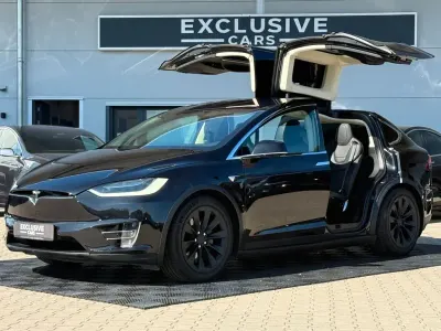 Käytetty Tesla Model X 386 kW (525 HP) 2017 Musta Katumaasturi
