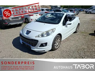 Gebraucht Peugeot 207 CC Platinum 120 PS (88 kW) 2011 Weiß Cabrio