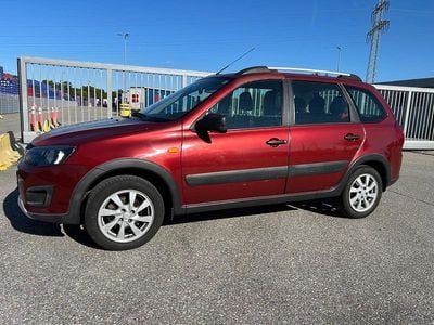 Gebraucht Lada Kalina 100 PS (73 kW) 2018 Rot Kleinwagen