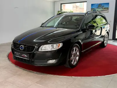 Usata Volvo V70 215 CV (158 kW) 2015 Nero Station wagon