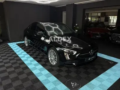 Gebraucht Mercedes A250 AMG 218 PS (160 kW) 2022 Schwarz Limousine
