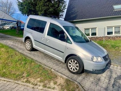 Second-hand VW Caddy Life 105 CP (77 kW) 2007 Argintiu Monovolum