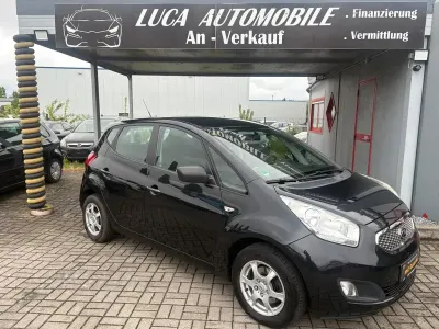 Używany Kia Venga Vision 90 KM (66 kW) 2010 Czarny Hatchback