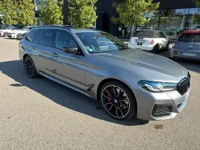 Gebraucht BMW 540 Performance 340 PS (250 kW) 2022 Grau Limousine