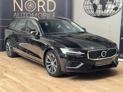 Gebraucht Volvo V60 Inscription 341 PS (250 kW) 2021 Black solid stone (metallic) Kombi