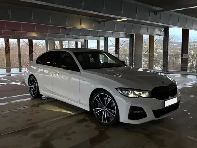 Gebraucht BMW 318 M Sport 150 PS (110 kW) 2019 Weiß Limousine