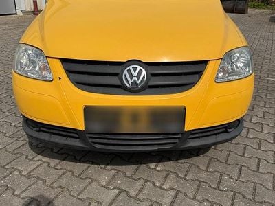 Usata VW Fox 55 CV (40 kW) 2006 Giallo Utilitaria