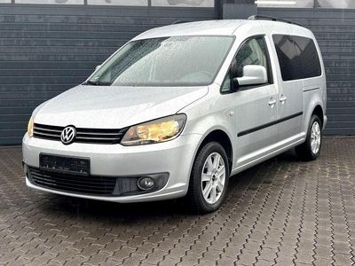 Gebraucht VW Caddy Maxi 102 PS (75 kW) 2010 Silber Van / Kleinbus