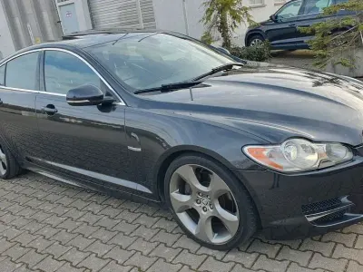 Gebraucht Jaguar XF Portfolio 275 PS (202 kW) 2011 Grau Limousine