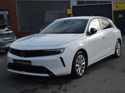 Gebraucht Opel Astra 131 PS (96 kW) 2023 Weiß Limousine
