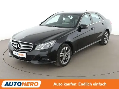 Gebraucht Mercedes E250 Avantgarde 204 PS (150 kW) 2015 Schwarz Limousine