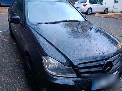 Mercedes C200